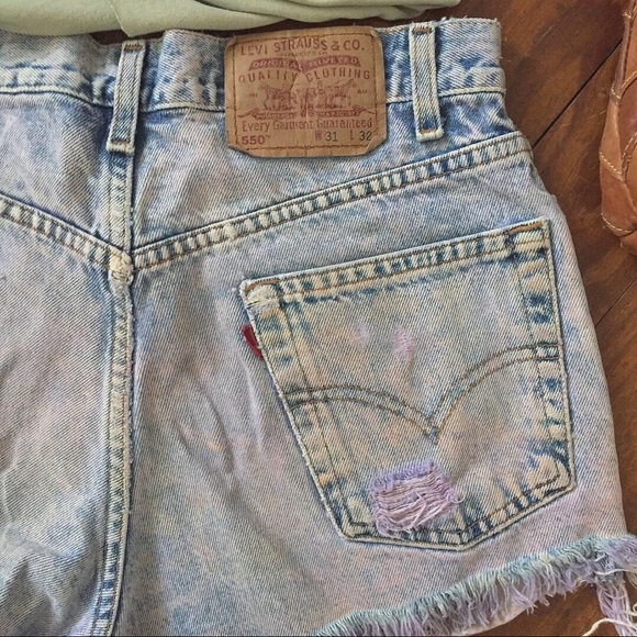 Levi’s denim shorts high rise, cutoff - Picture 7 of 8